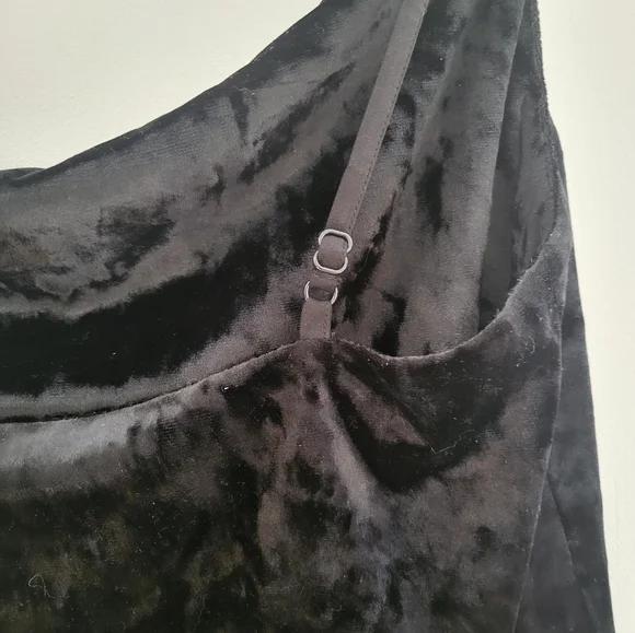 Club Monaco Crushed Velvet Cowl Neck Cami - Picture 3 of 8